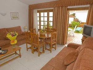 Apartment Island Village *